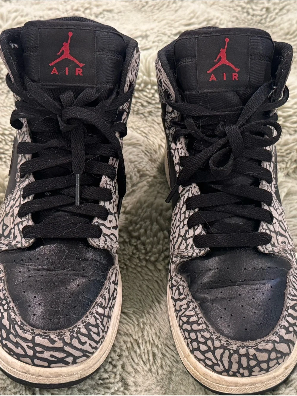 Nike Air Jordan 1 High Retro - Black with Elephant Print